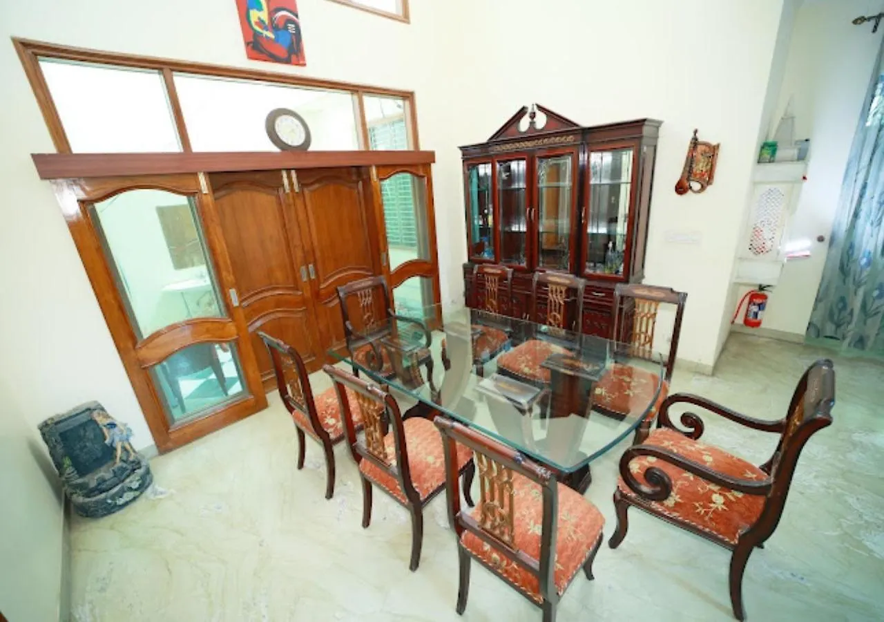 Hotell Ritz Mansion Varanasi